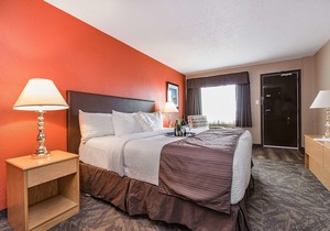 Coast Swift Current Hotel
