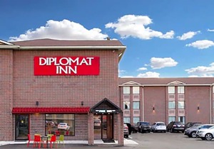 Diplomat Inn