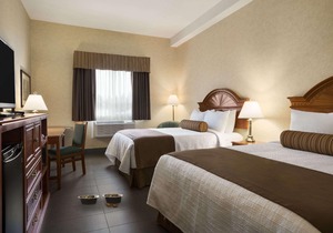 Travelodge by Wyndham Strathmore