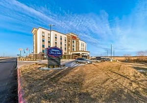 Hampton Inn & Suites Pryor
