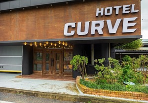 Iksan Hotel Curve