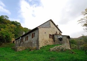 A Stay Surrounded by Greenery - Agriturismo La Piaggia -App 2 Guests