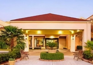Courtyard Montgomery