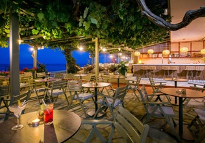 Kenta Beach Hotel