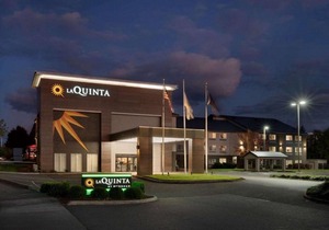 La Quinta Inn & Suites by Wyndham Springfield