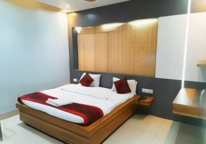 Hotel Jay Deluxe