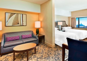 Sheraton Lincoln Harbor Hotel