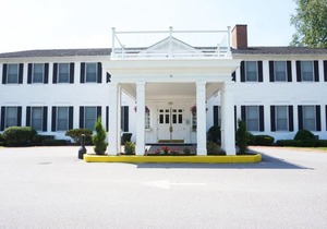 Litchfield Inn