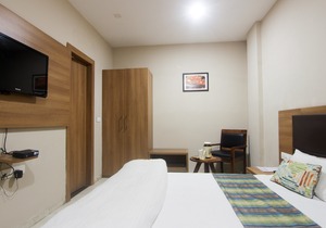 Premier Hotel