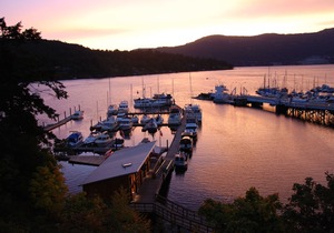 Brentwood Bay Resort & Spa