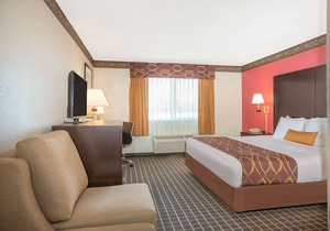 Ramada Limited Redding