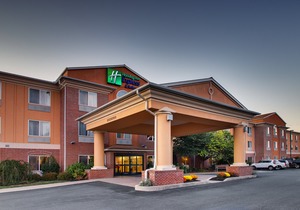 Holiday Inn Express Hotel & Suites Lancaster-Lititz, an IHG Hotel