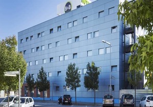 B&B Hotel Girona 2