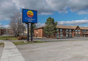 Comfort Inn Highway 401