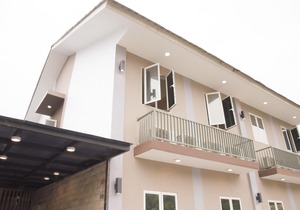 RedDoorz Plus Near Manggarai Station 3