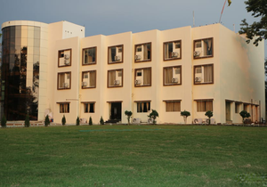 Hotel Saffron Suites