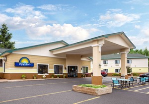 Days Inn by Wyndham Marquette