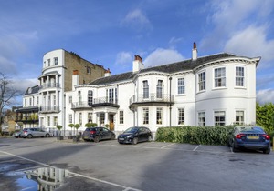 Richmond Harbour Hotel & Spa