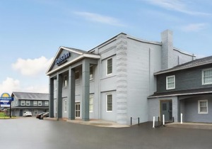 Days Inn by Wyndham Saint John