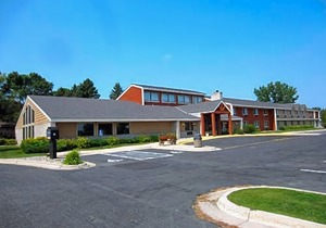AmericInn by Wyndham Hutchinson