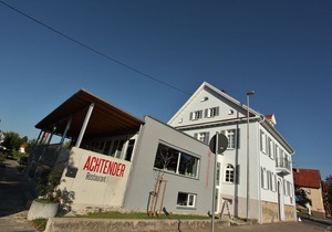 Achtender