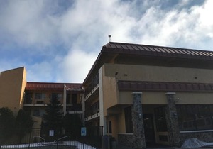 MorningGlory Inn & Suites
