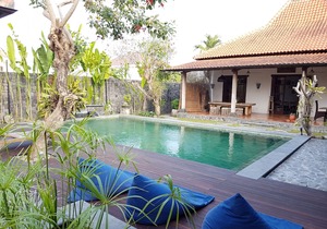 Villa Aquin