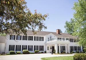 Litchfield Inn