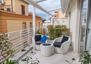 Tasso Suites