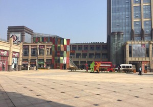 Sweetome Vacation Rentals (Wuhan Optics Valley Technology Exhibition Center)