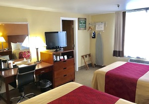 Econo Lodge Lakes Region