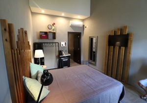 Lost & Found - Guesthouse & Suites