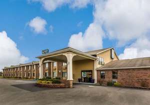 Quality Inn I-74 Batesville