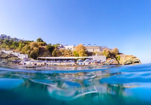 Peninsula Resort & Spa