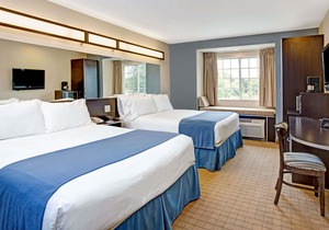 Microtel Inn & Suites by Wyndham Brooksville