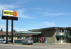 Motel 8 Laramie