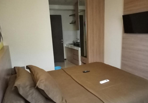 Apartment Studio The Suites Metro by Rusdi Kingpro