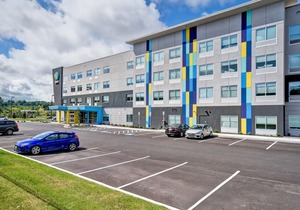 Tru by Hilton Syracuse-Camillus