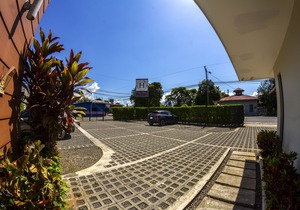 Hotel Iguana Verde