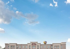 Hampton Inn & Suites Denison