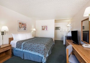 Days Inn by Wyndham Socorro
