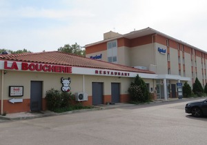 Kyriad Aix les Milles - Plan de Campagne