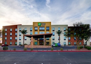 Holiday Inn Express & Suites - Phoenix North - Scottsdale, an IHG Hotel
