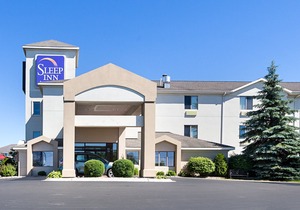 Sleep Inn & Suites Acme – Traverse City