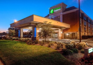 Holiday Inn Express Memphis Medical Center - Midtown, an Ihg Hotel