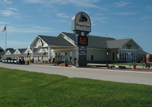 Depot Inn & Suites