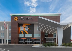 La Quinta Inn & Suites by Wyndham Perry
