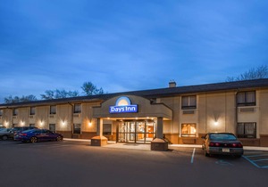 Days Inn by Wyndham Iselin / Woodbridge