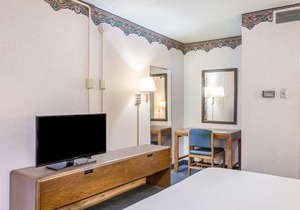 Americas Best Value Inn St. Joseph at I-29