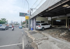 RedDoorz @ Jalan Setiabudi Semarang